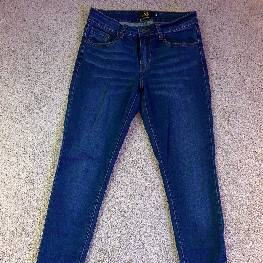 L&an brand women’s Jean size 6